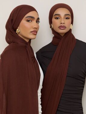NWT | Veiled Collection Crinkle Modal Hijab- Cocoa Fringe.
